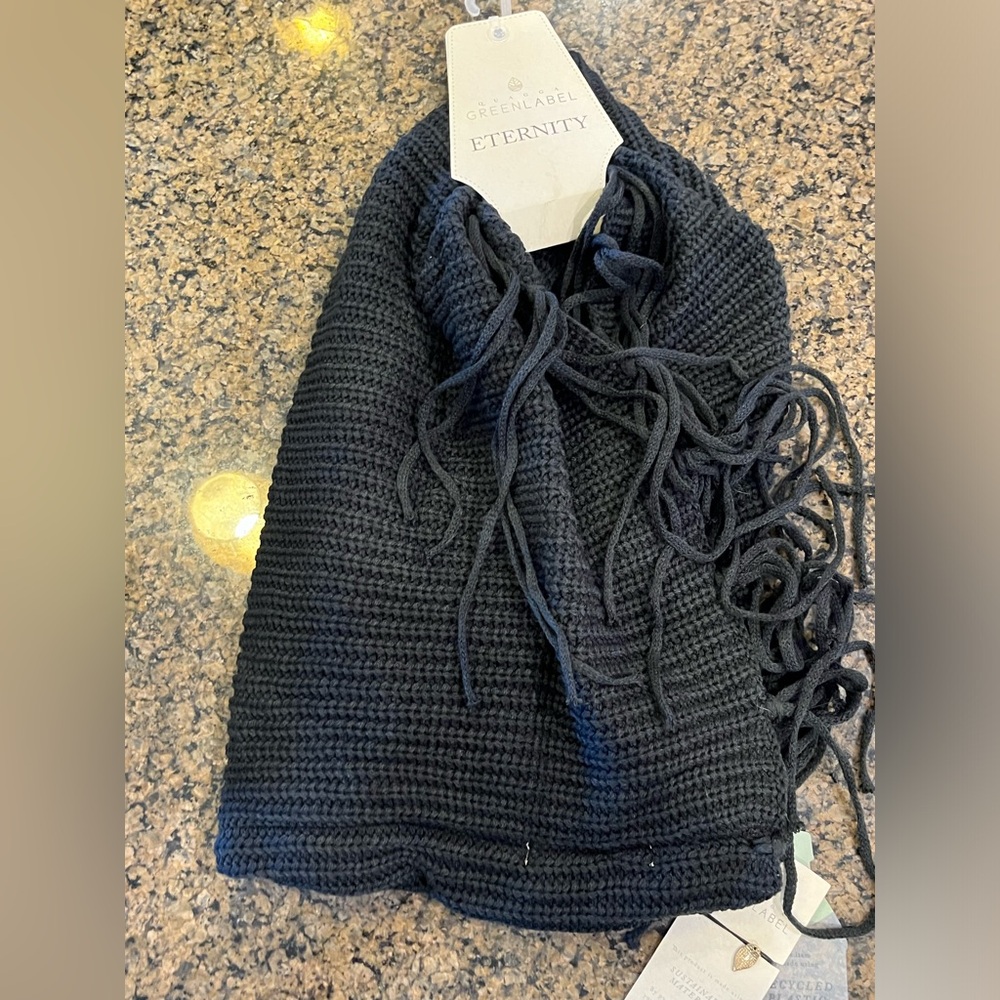 Quagga GREENLABEL eternity infinity black scarf w/ free bracelet NWT BOHO warm